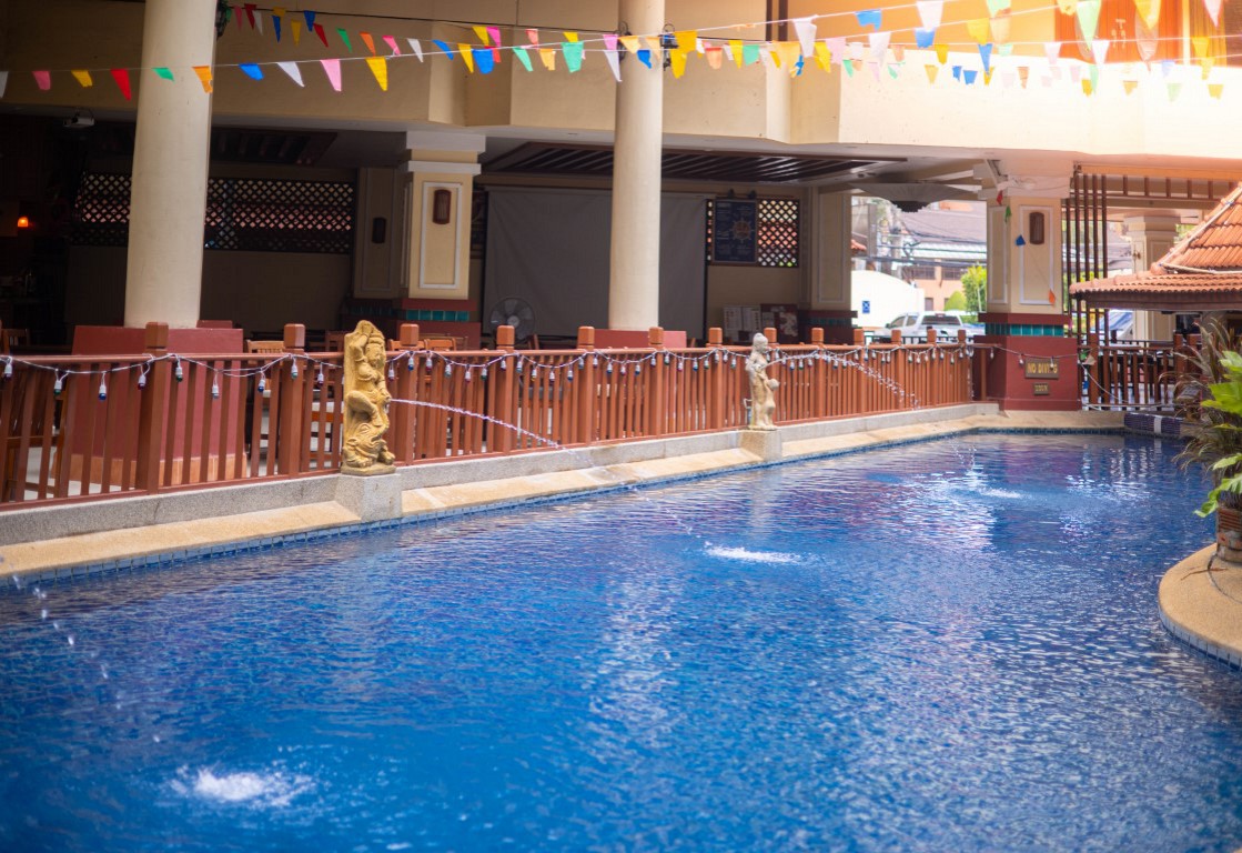 Swimming Pool & Public Area