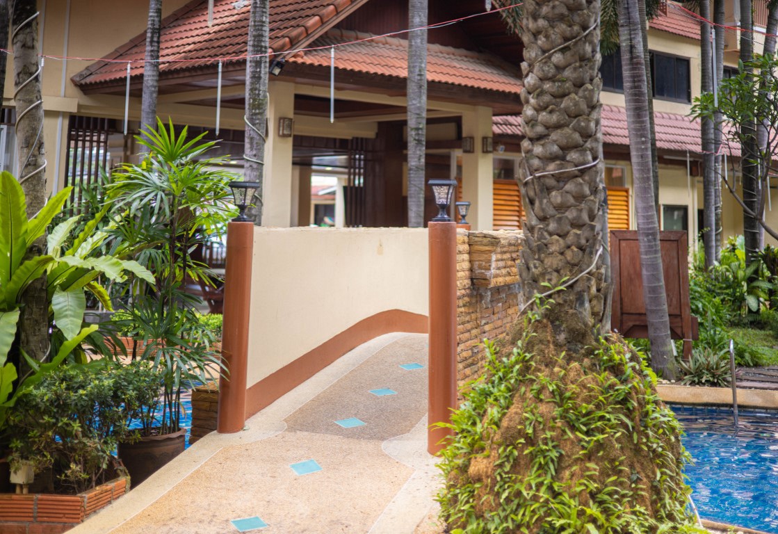 Swimming Pool & Public Area