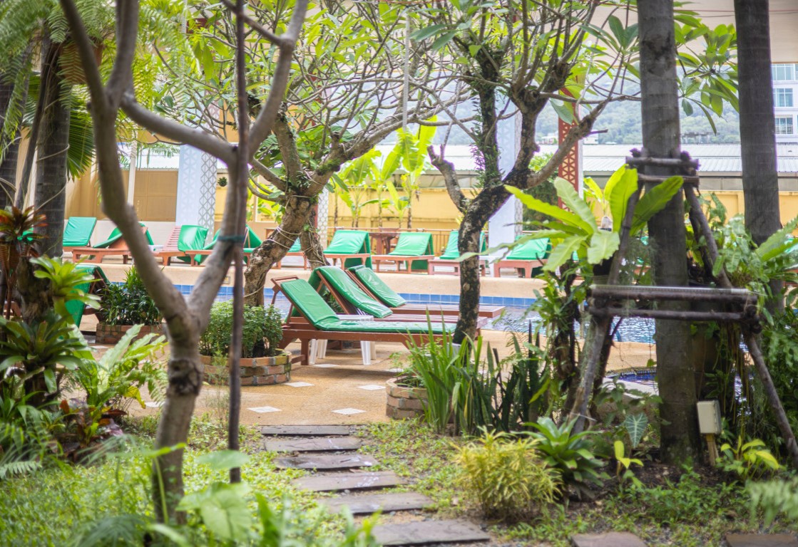 Swimming Pool & Public Area